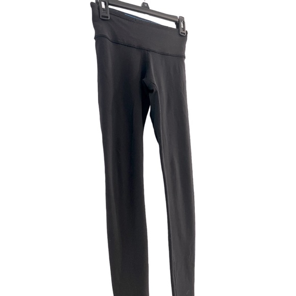 Lululemon Reversible wunder under leggings. - Picture 7 of 8